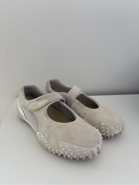 Puma Mostro Fey off-white